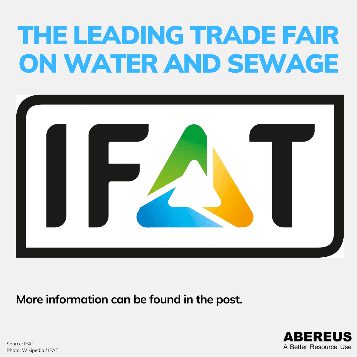 Auf dem Bild ist das Logo der IFAT zu erkennen. Das besteht aus den Buchstaben IF dann einem Dreieck, was wie ein Recycling-Symbol ausschaut und das A darstellen soll und einem T